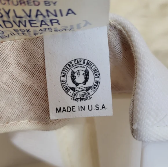 University Square Vintage Eagle Snapback - Picture 3 of 8